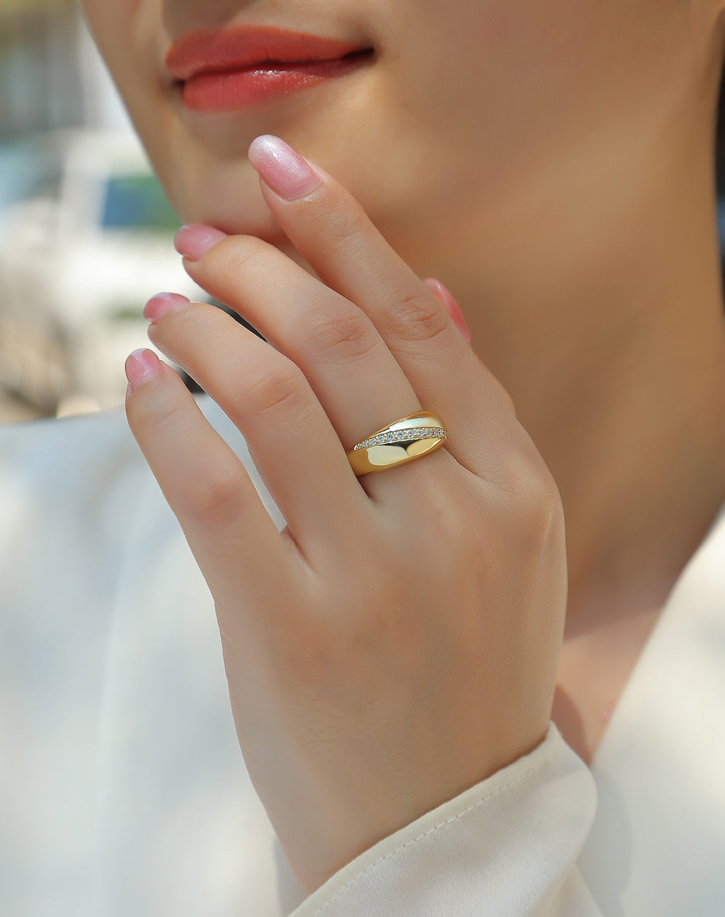 Golden Flow Moissanite Ring