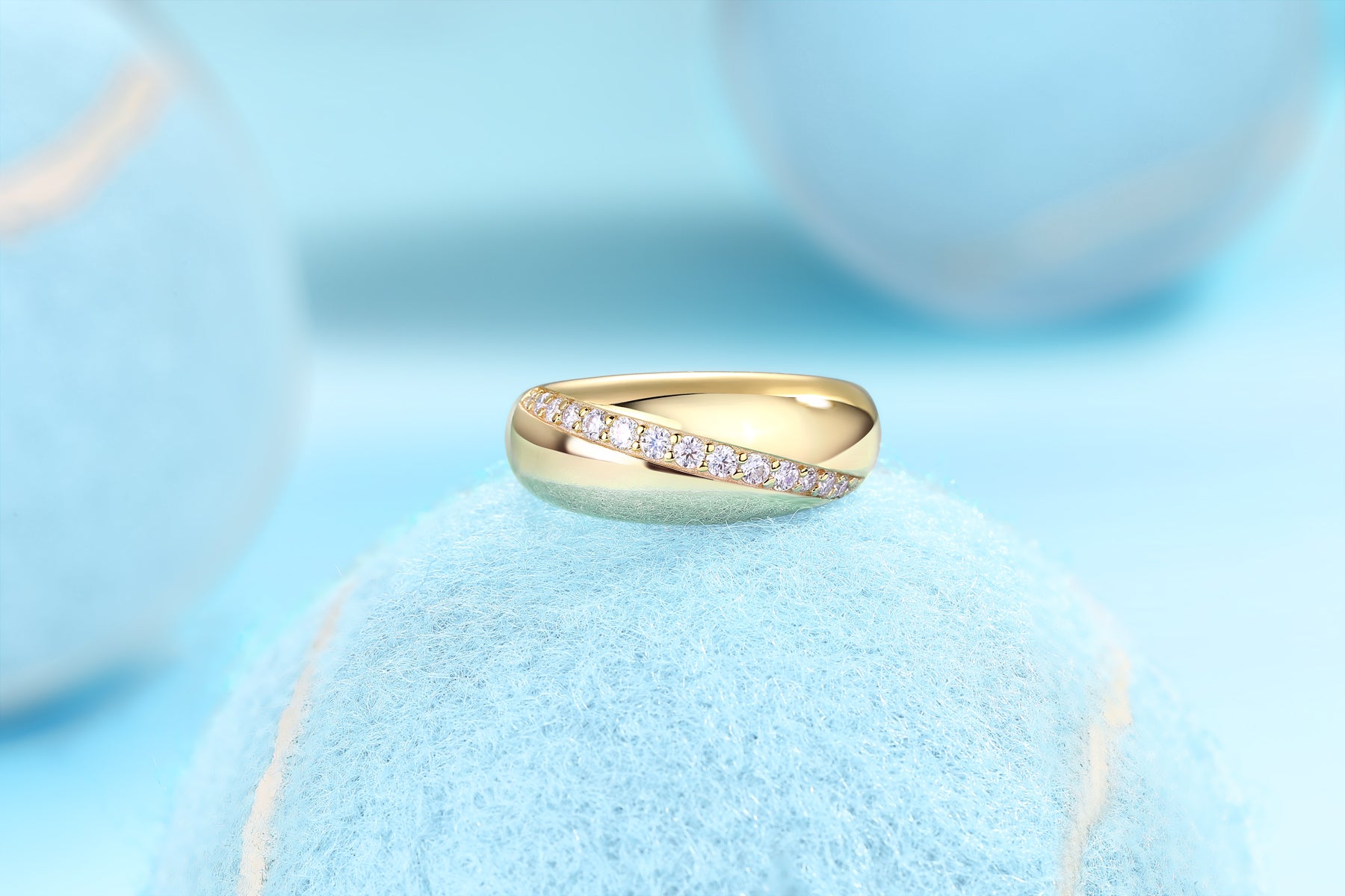 Golden Flow Moissanite Ring