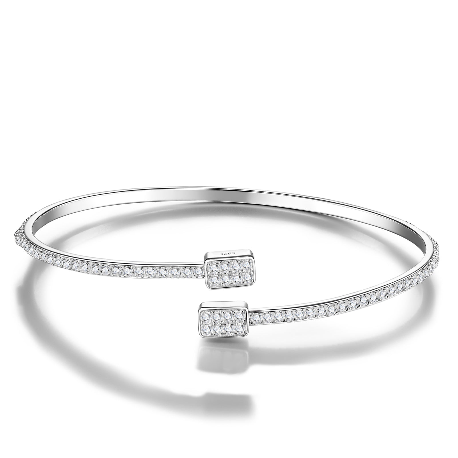 Elegance Edge Moissanite Bangle