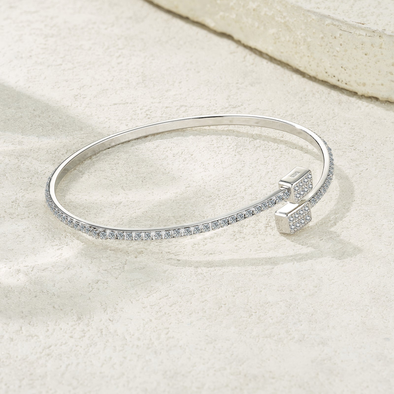 Elegance Edge Moissanite Bangle
