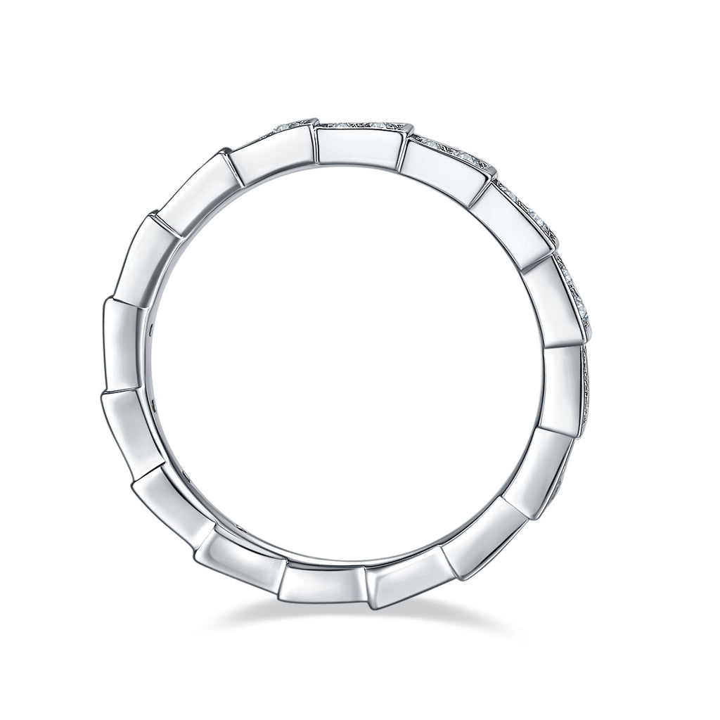 Segment Glow Moissanite Band Ring