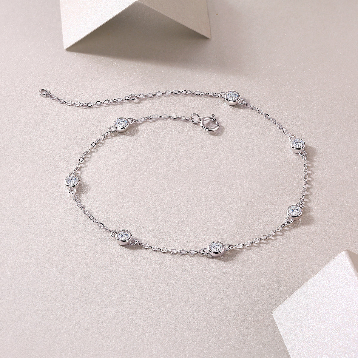 Bubble Spark Moissanite Bracelet